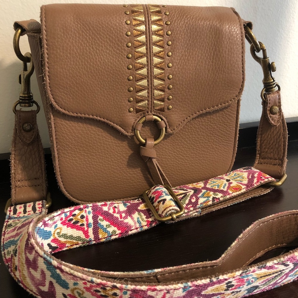 Sakroots Seni Mini Camera Bag
